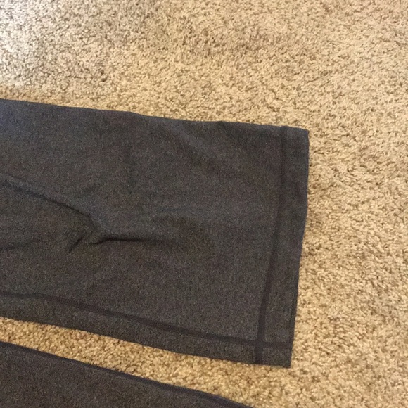 lululemon flare yoga pants - Picture 6 of 6